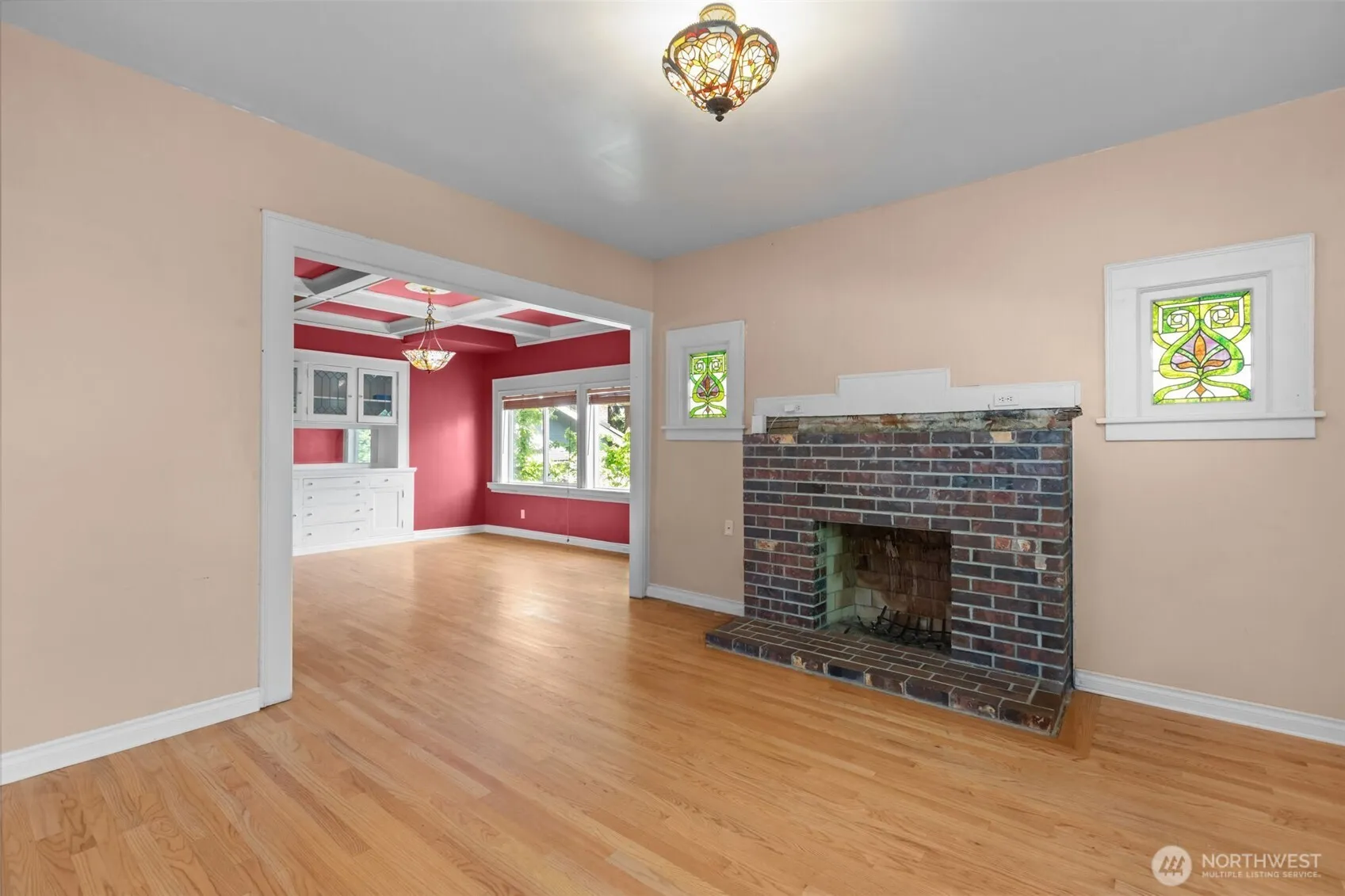 Property photo for 2010 Ne 54th Street, Seattle photo 4