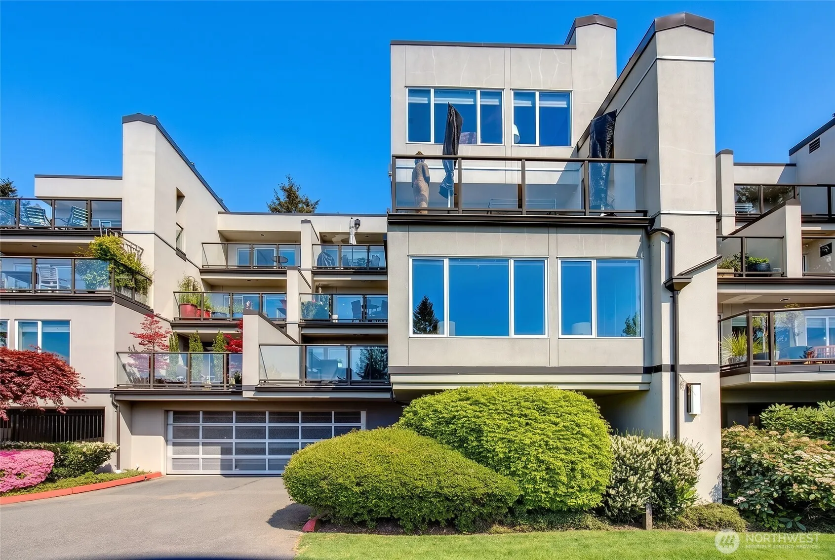 Property photo for 11110 Ne 41st Drive #49, Kirkland, WA 98033