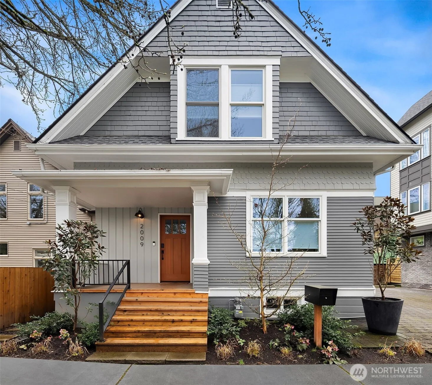 2009 E John Street, Seattle