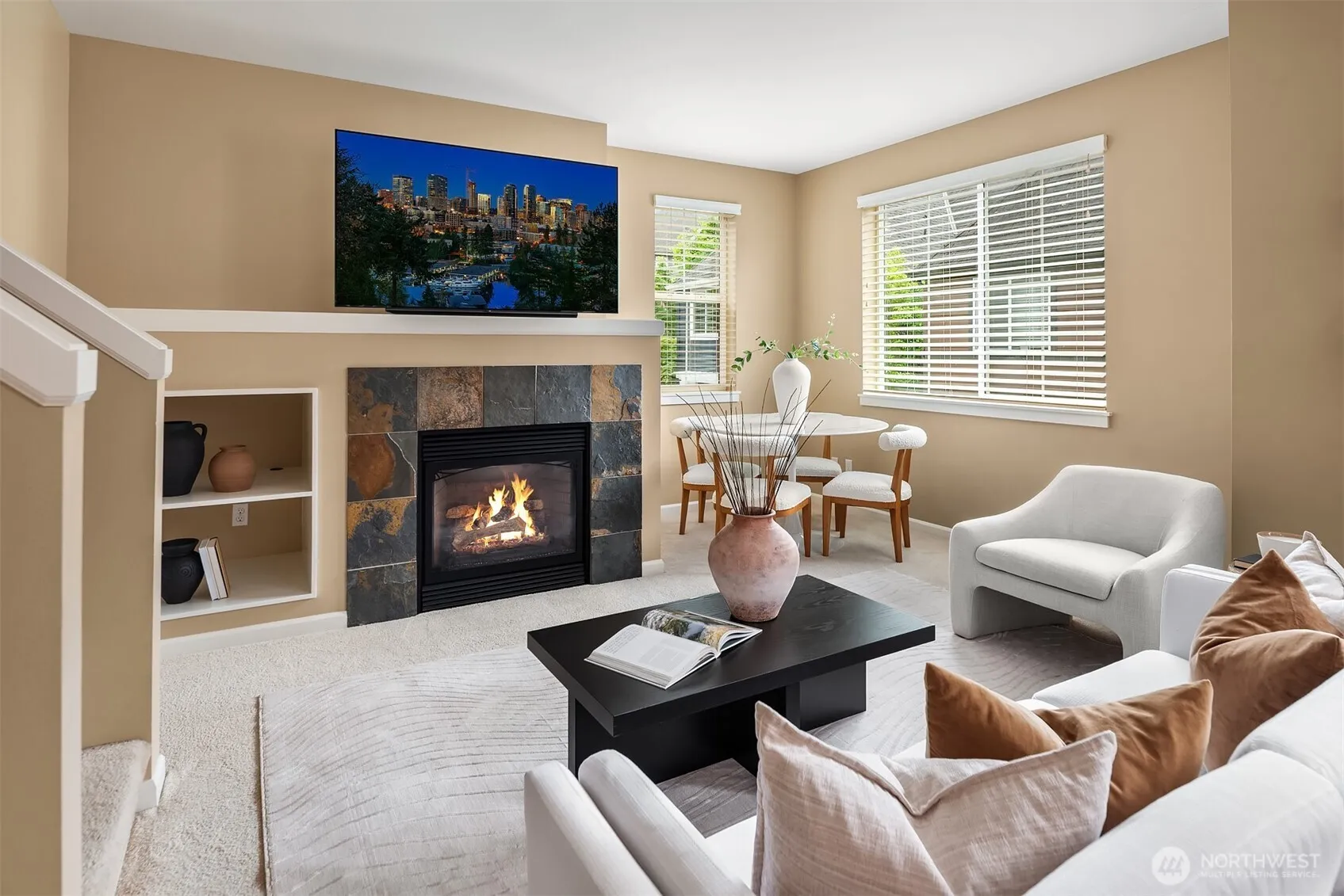 Property photo for 364 Ne Darby Lane, Issaquah photo 3