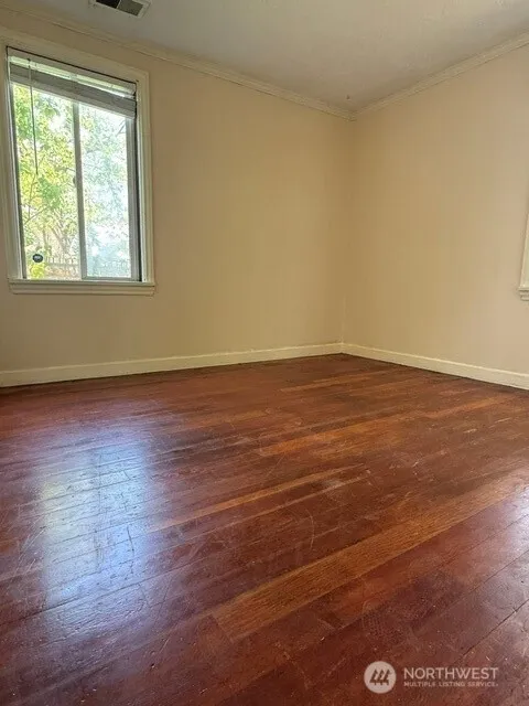 Property photo for 12018 Sand Point Way Ne, Seattle photo 4