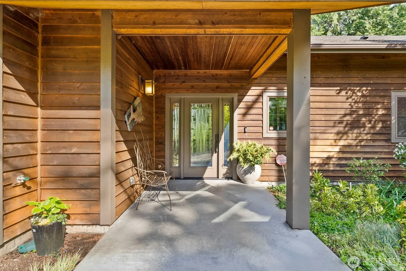 Property photo for 4702 Luhr Road Ne, Olympia photo 5