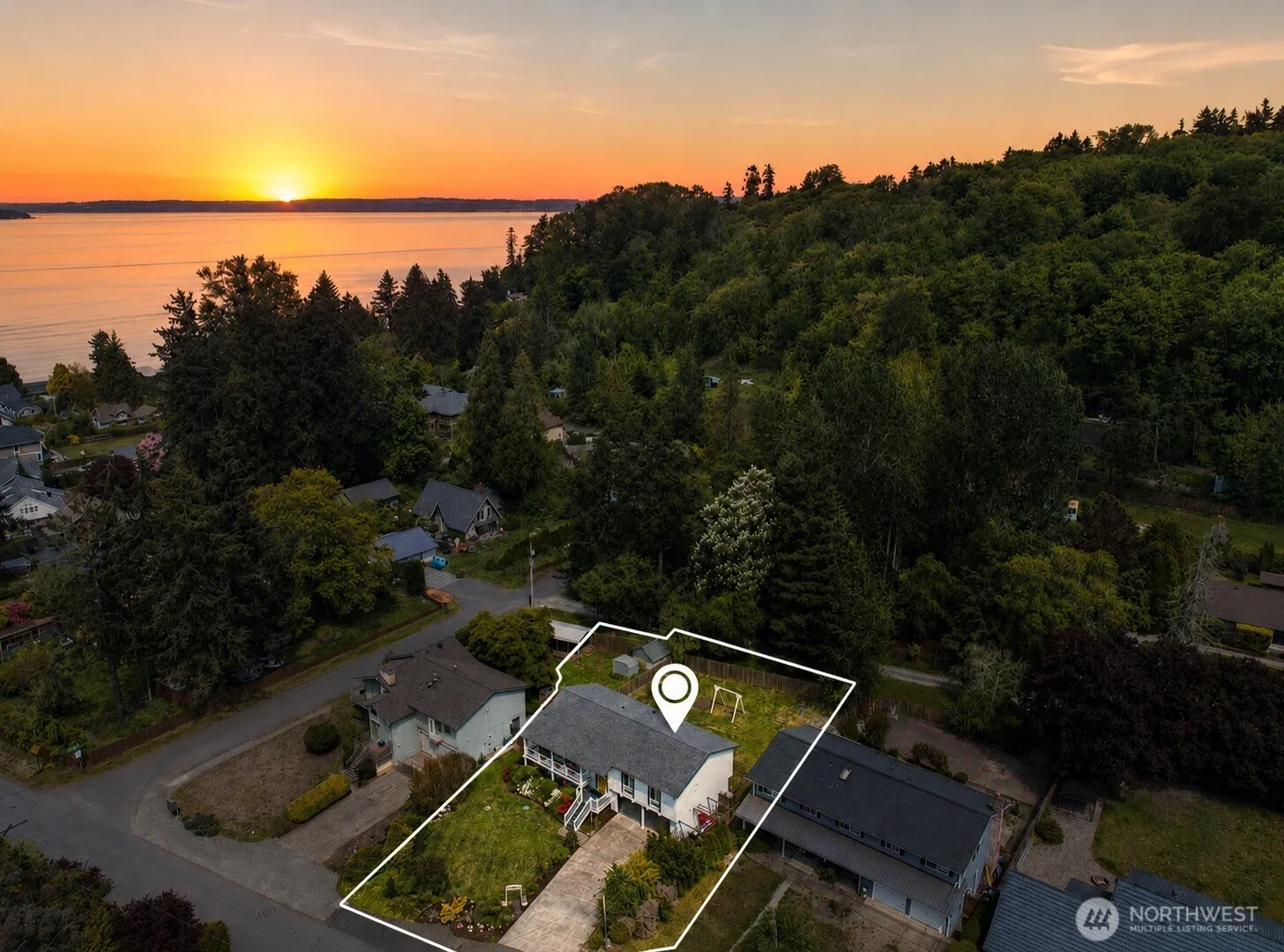 Property photo for 30210 30th Avenue Sw, Federal Way