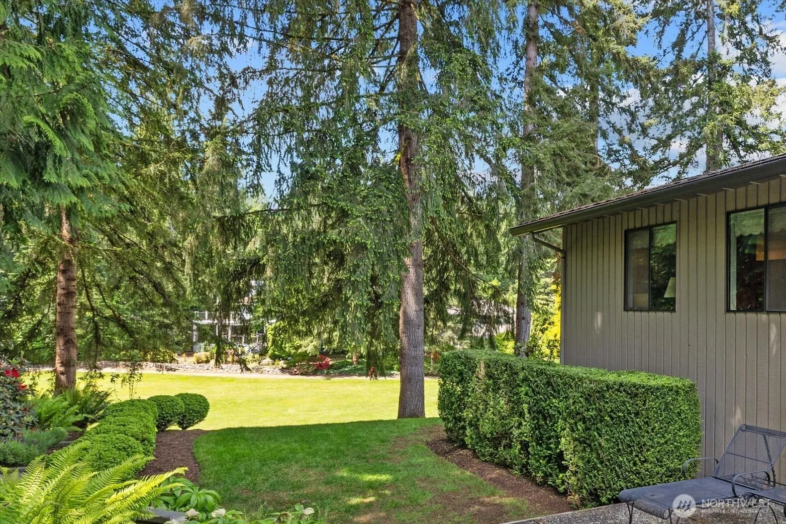 Property photo for 22329 Ne 28th Street, Sammamish photo 3