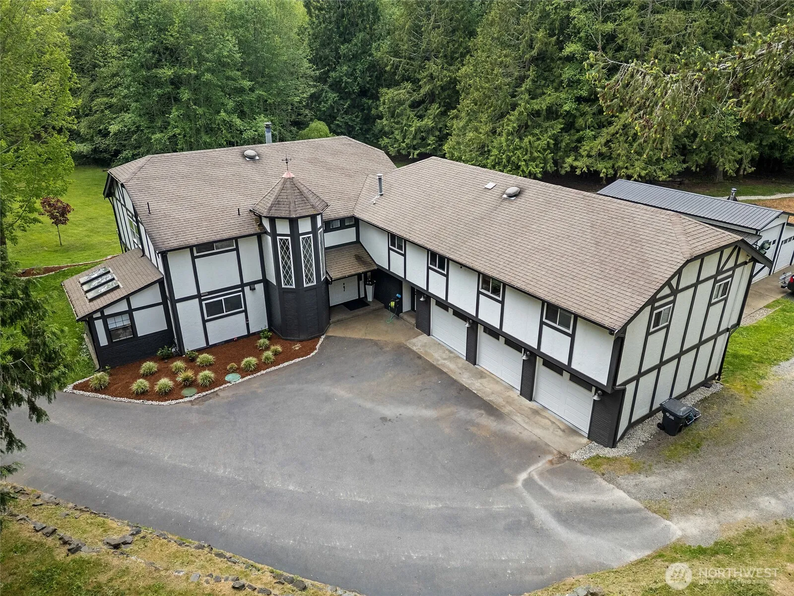 Property photo for 9300 86th Avenue Nw, Gig Harbor photo 4