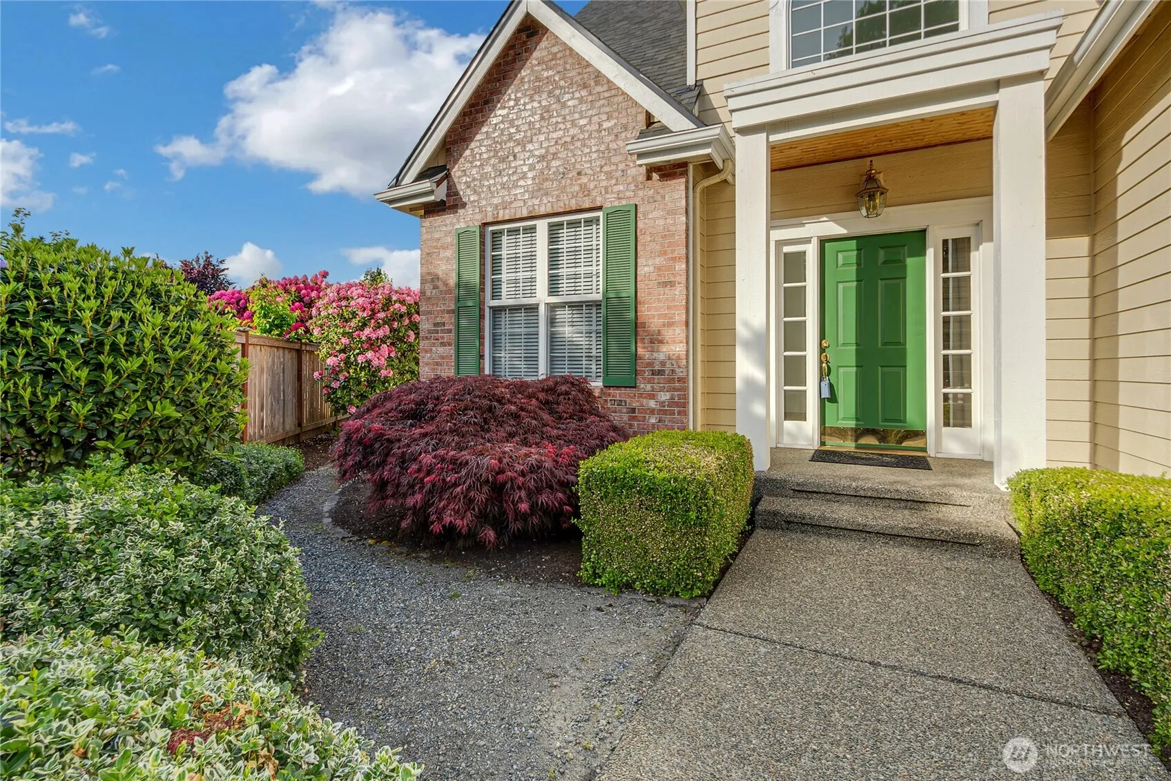 Property photo for 2113 12th Ave Nw, Puyallup photo 2