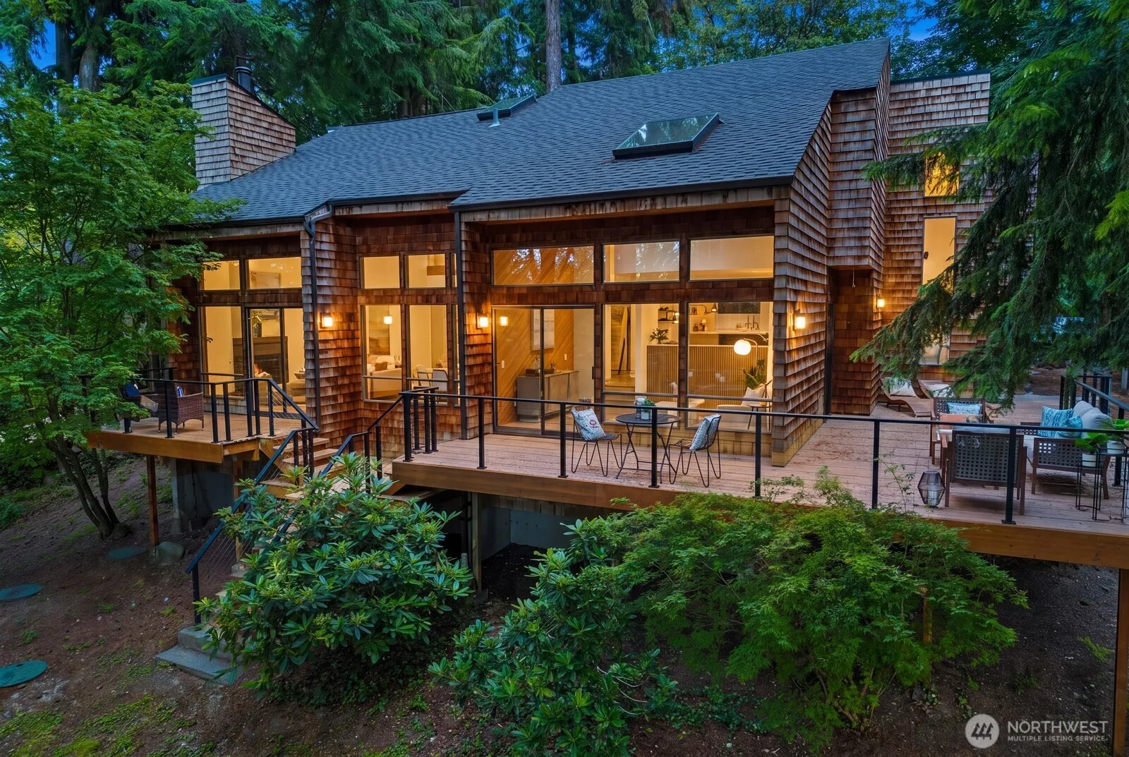 Property photo for 11730 Clearview Dr, Edmonds