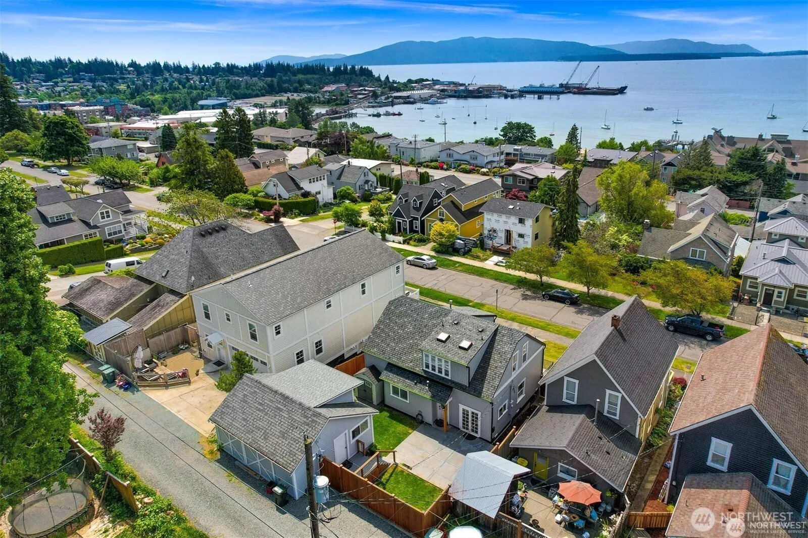 Property photo for 809 12th Street, Bellingham