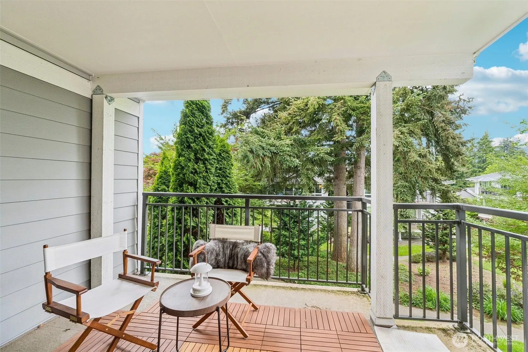 Property photo for 15214 Ne 8th Street #g27, Bellevue photo 5