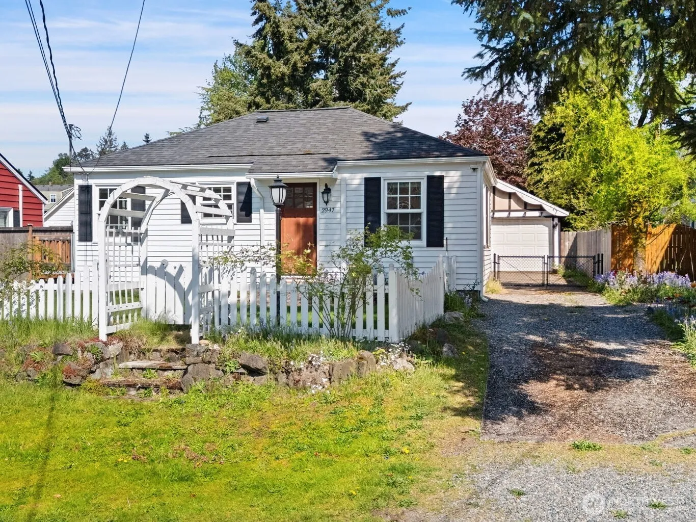 Property photo for 2947 38th Avenue Ne, Tacoma