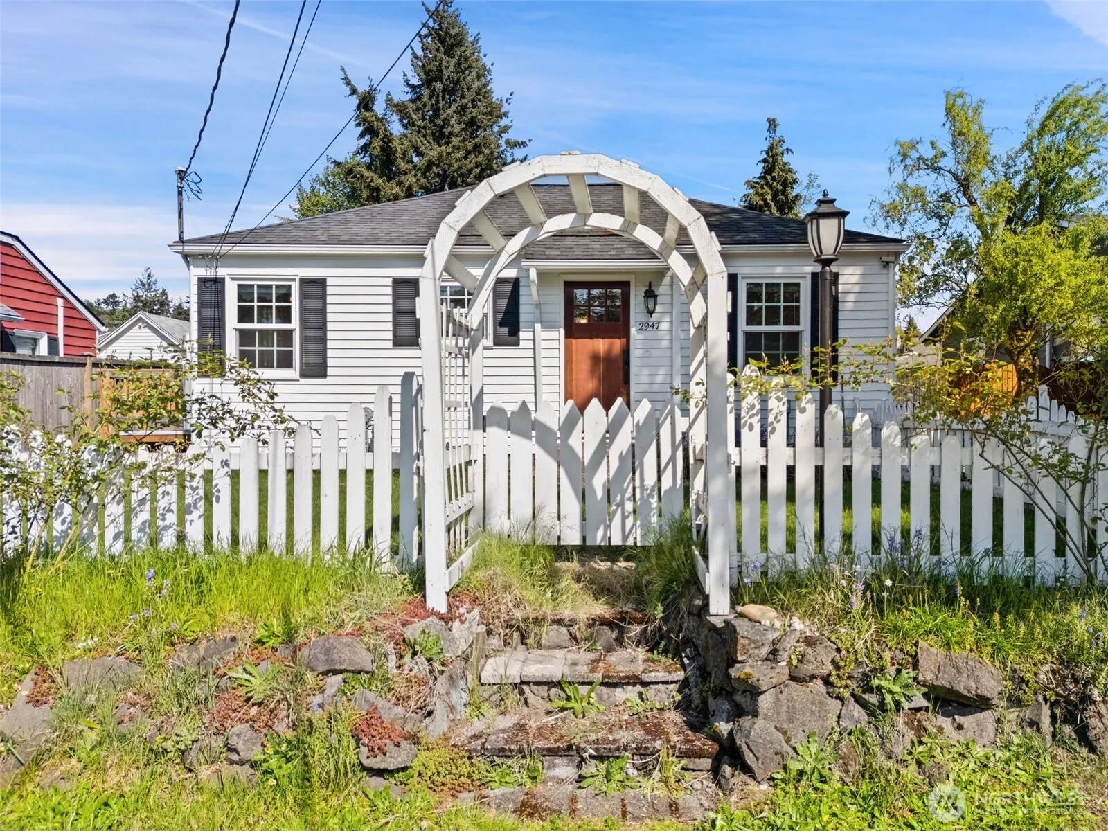 Property photo for 2947 38th Avenue Ne, Tacoma photo 3