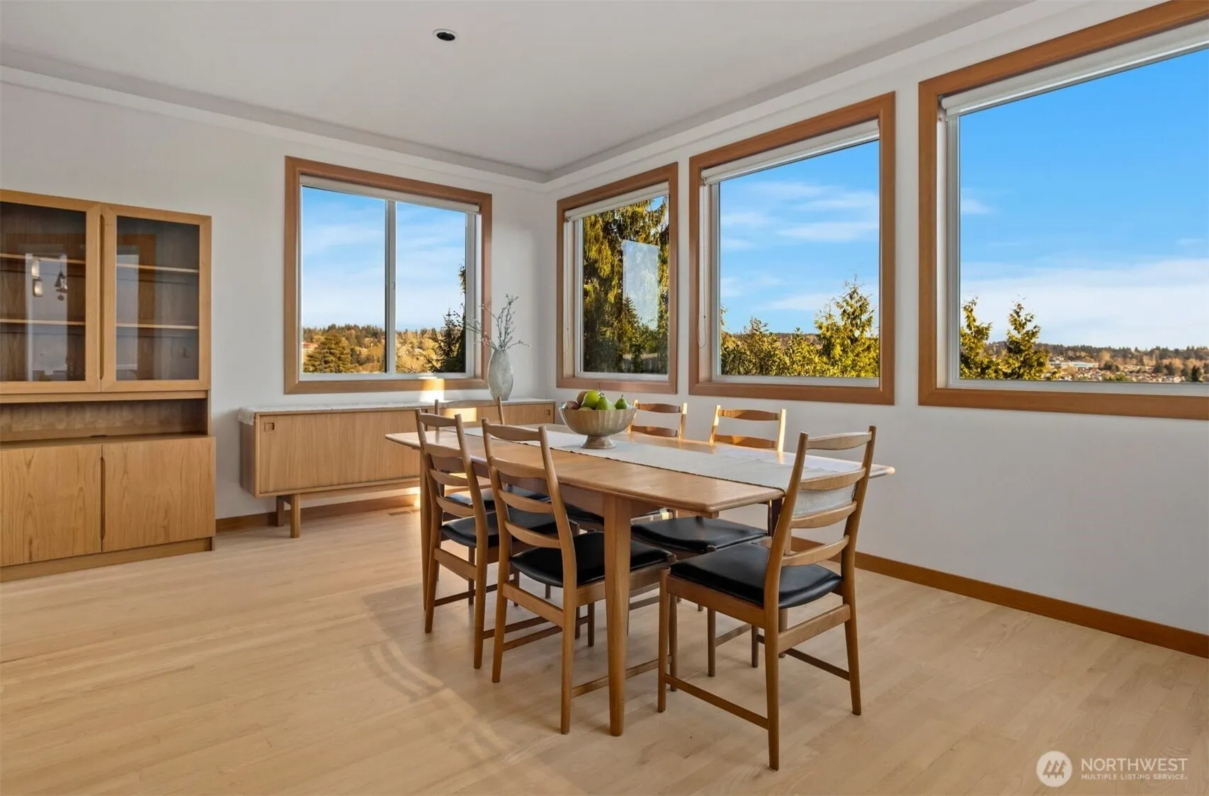 Property photo for 227 8th Avenue, Kirkland photo 5
