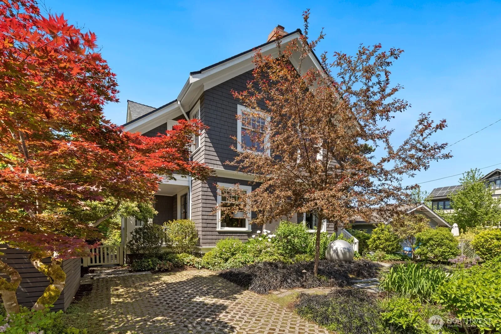 Property photo for 511 33rd Avenue, Seattle photo 2