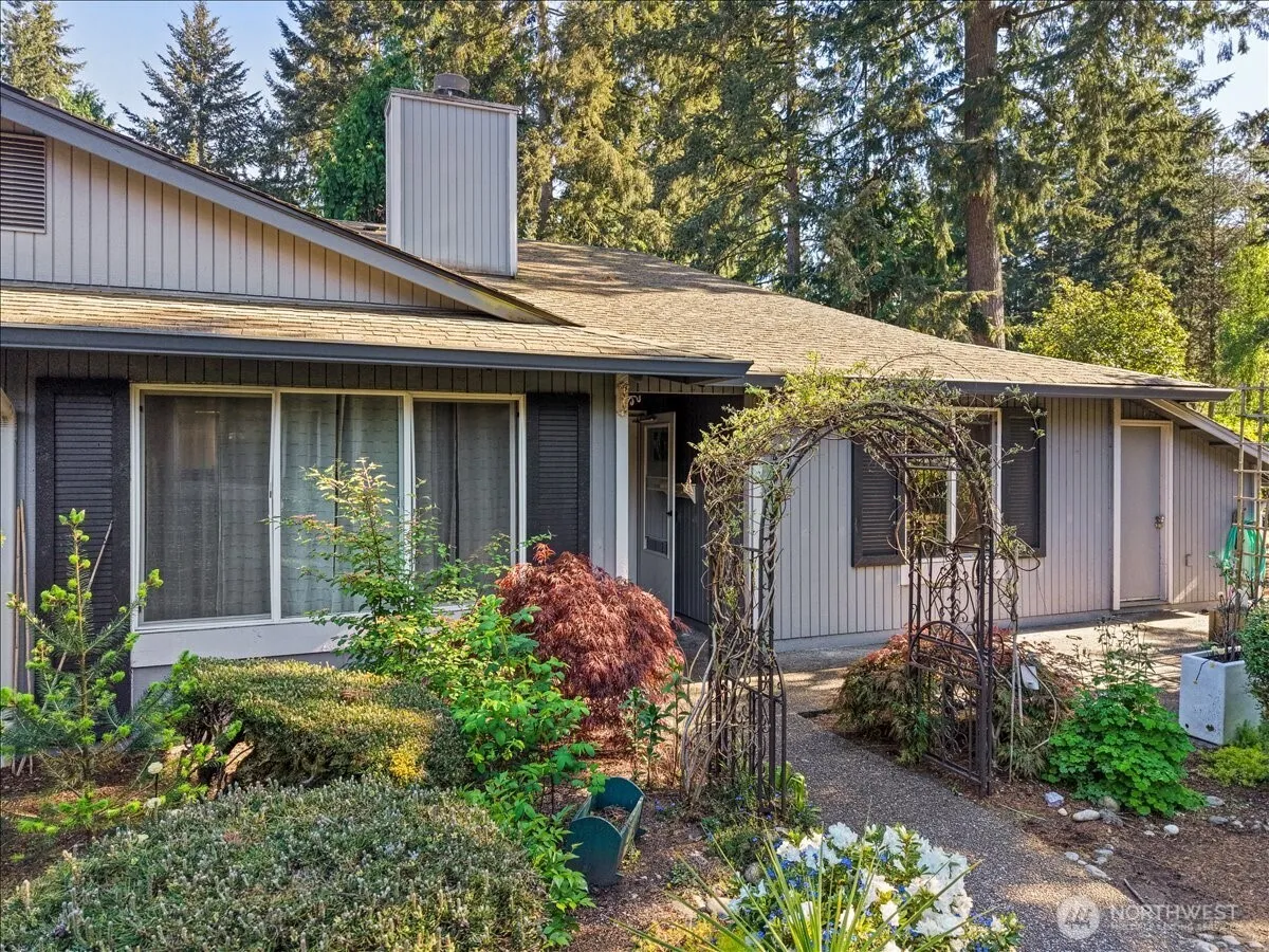 507 S 321st Street Avenue S #4b, Federal Way
