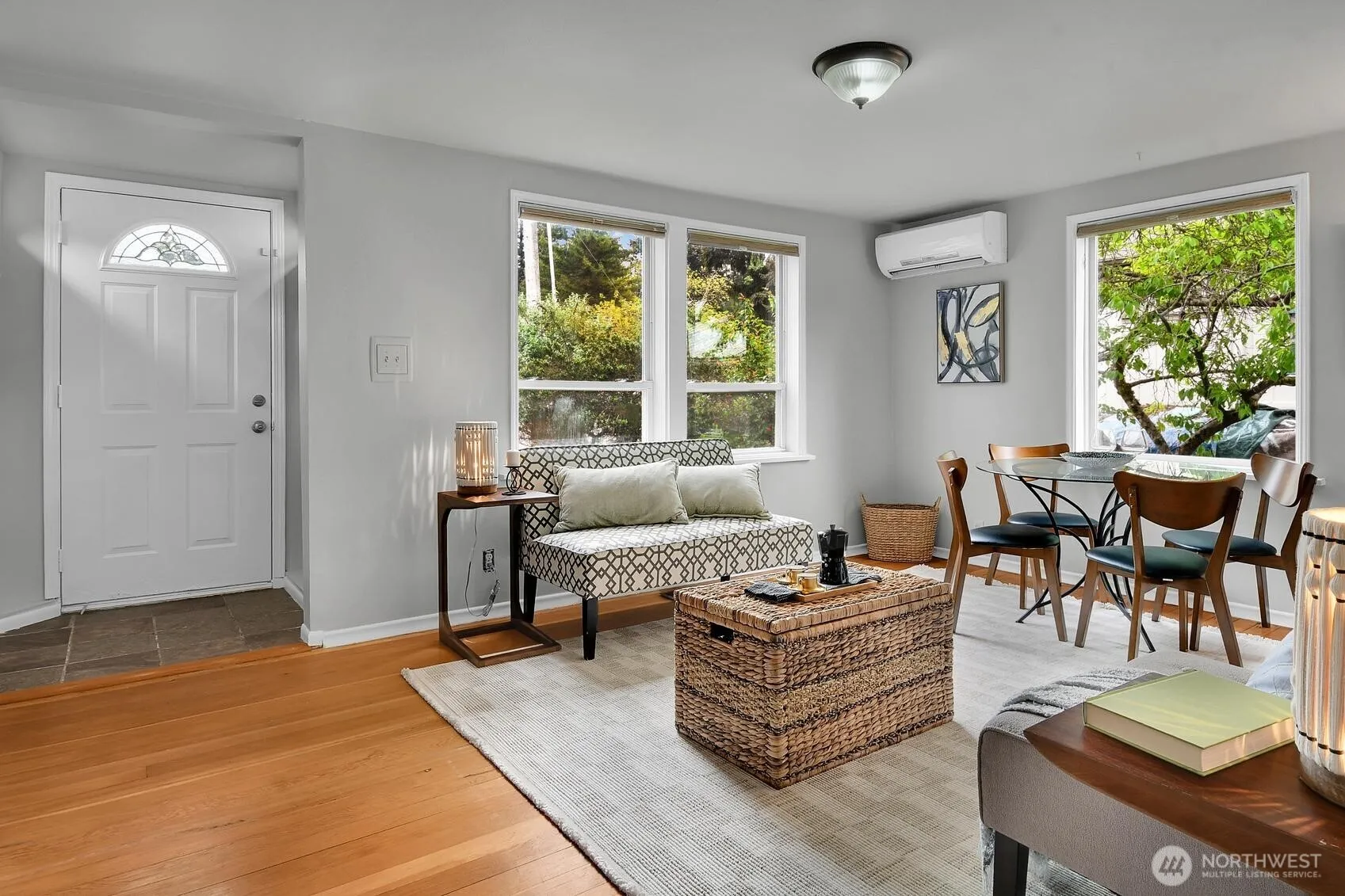 Property photo for 14339 Ashworth Avenue N, Seattle photo 4