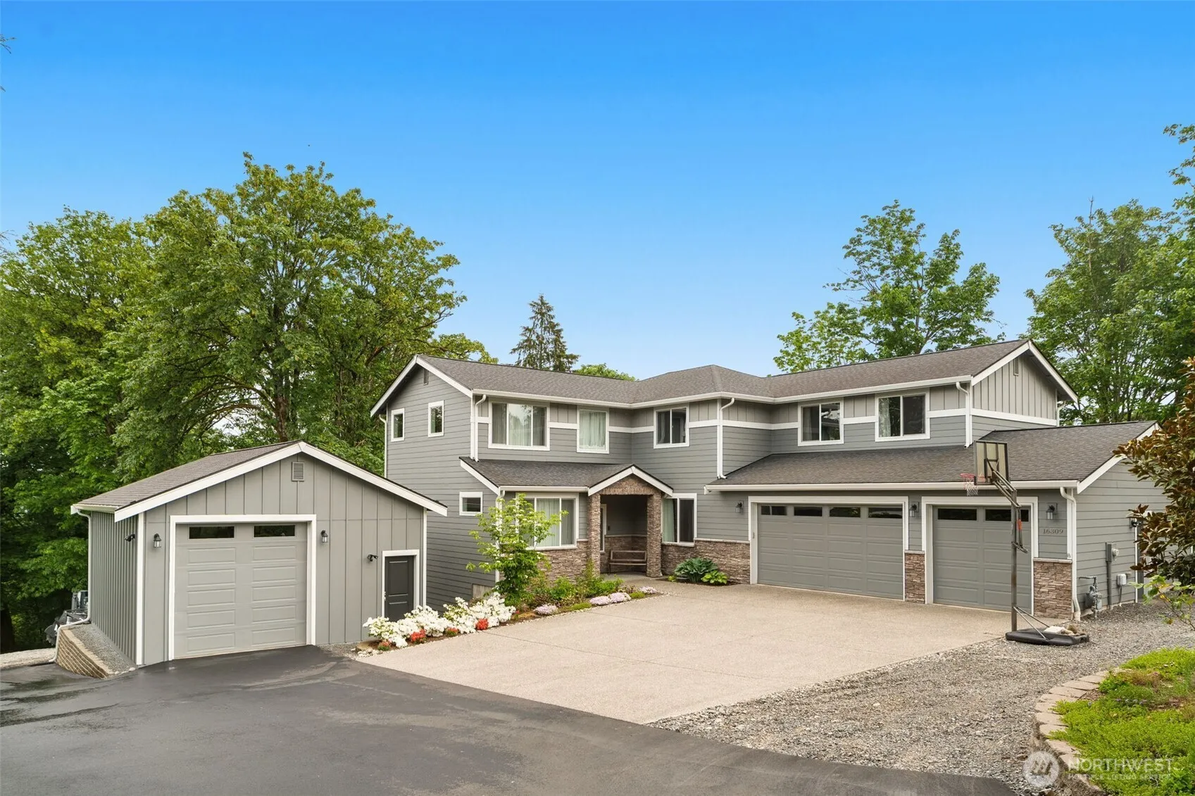 16309 95th Avenue Se, Snohomish