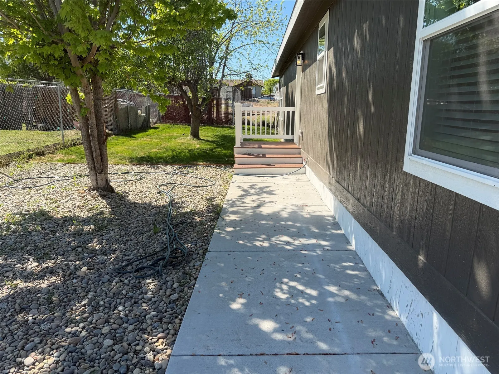 Property photo for 402 Maple Avenue #78, Sunnyside photo 2