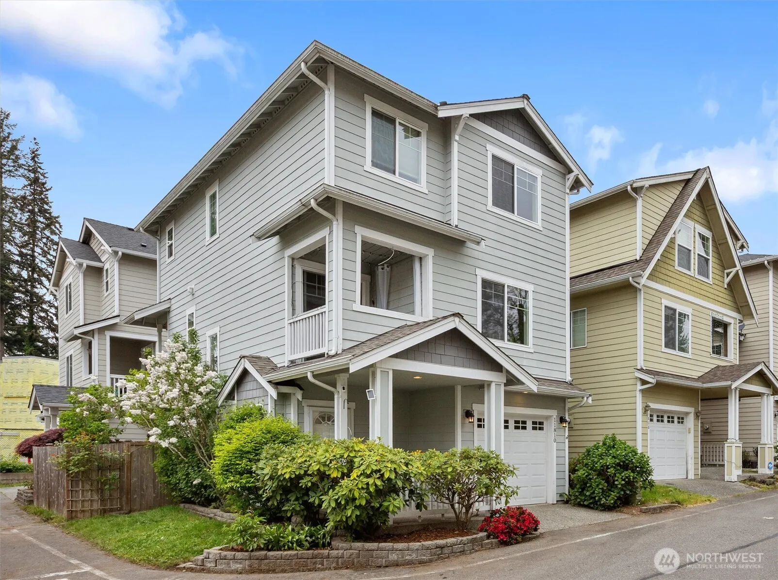 Property photo for 11810 14th Avenue W, Everett