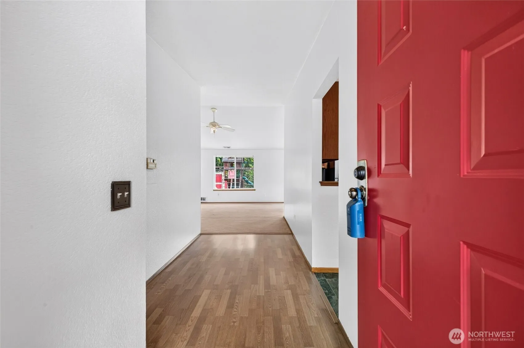 Property photo for 11831 Se 261st Place, Kent photo 5