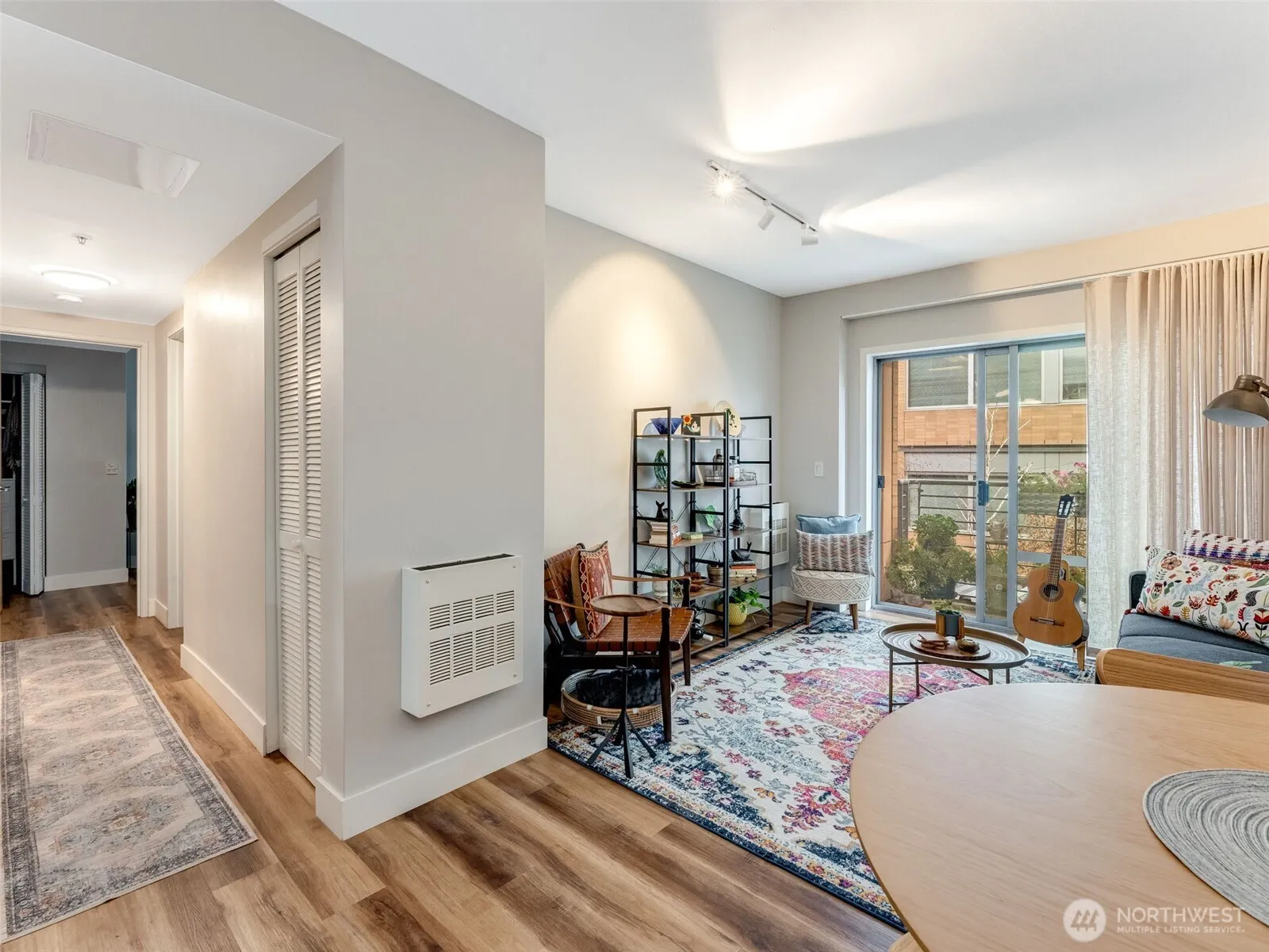 Property photo for 701 Columbia Street #414, Vancouver photo 4