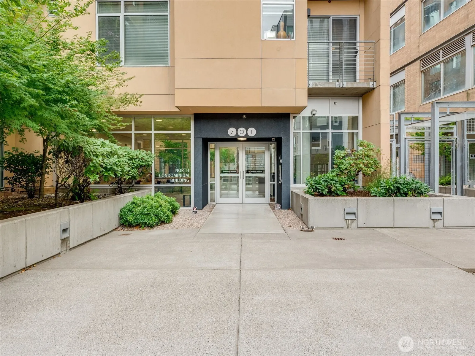Property photo for 701 Columbia Street #414, Vancouver