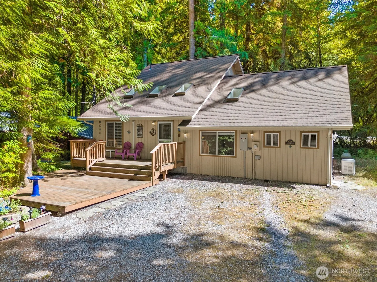Property photo for 7036 Rainier Way #98244, Glacier