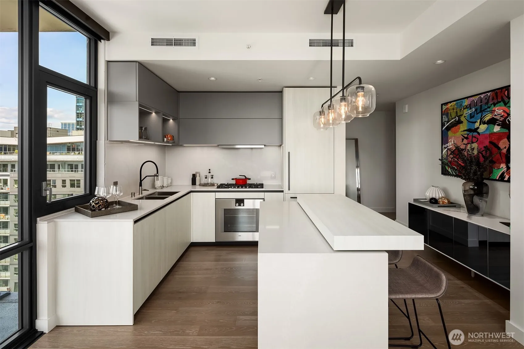 889 Avenue Square Ne #704, Bellevue