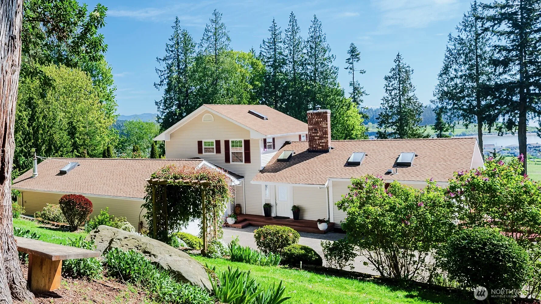Property photo for 485 S Vesper Way, Camano Island