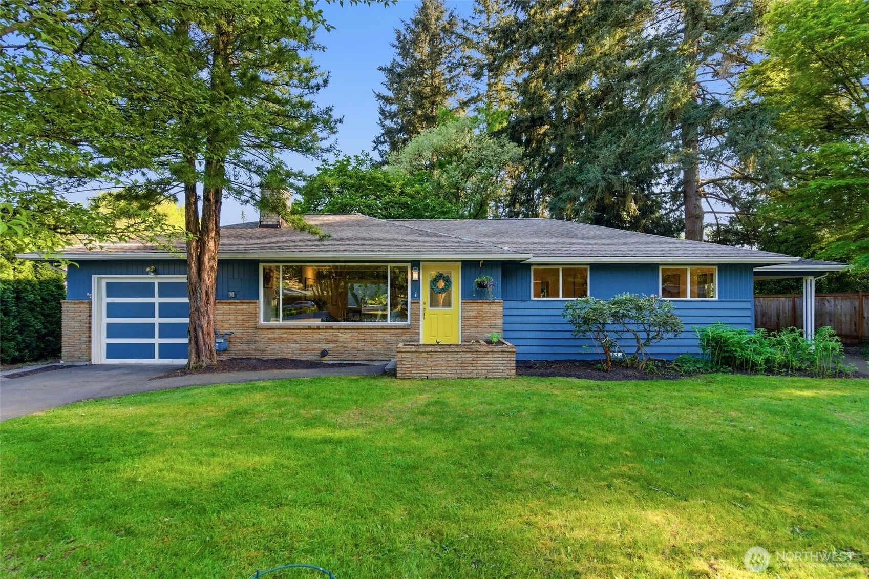 Property photo for 6123 Ne 185th Street, Kenmore