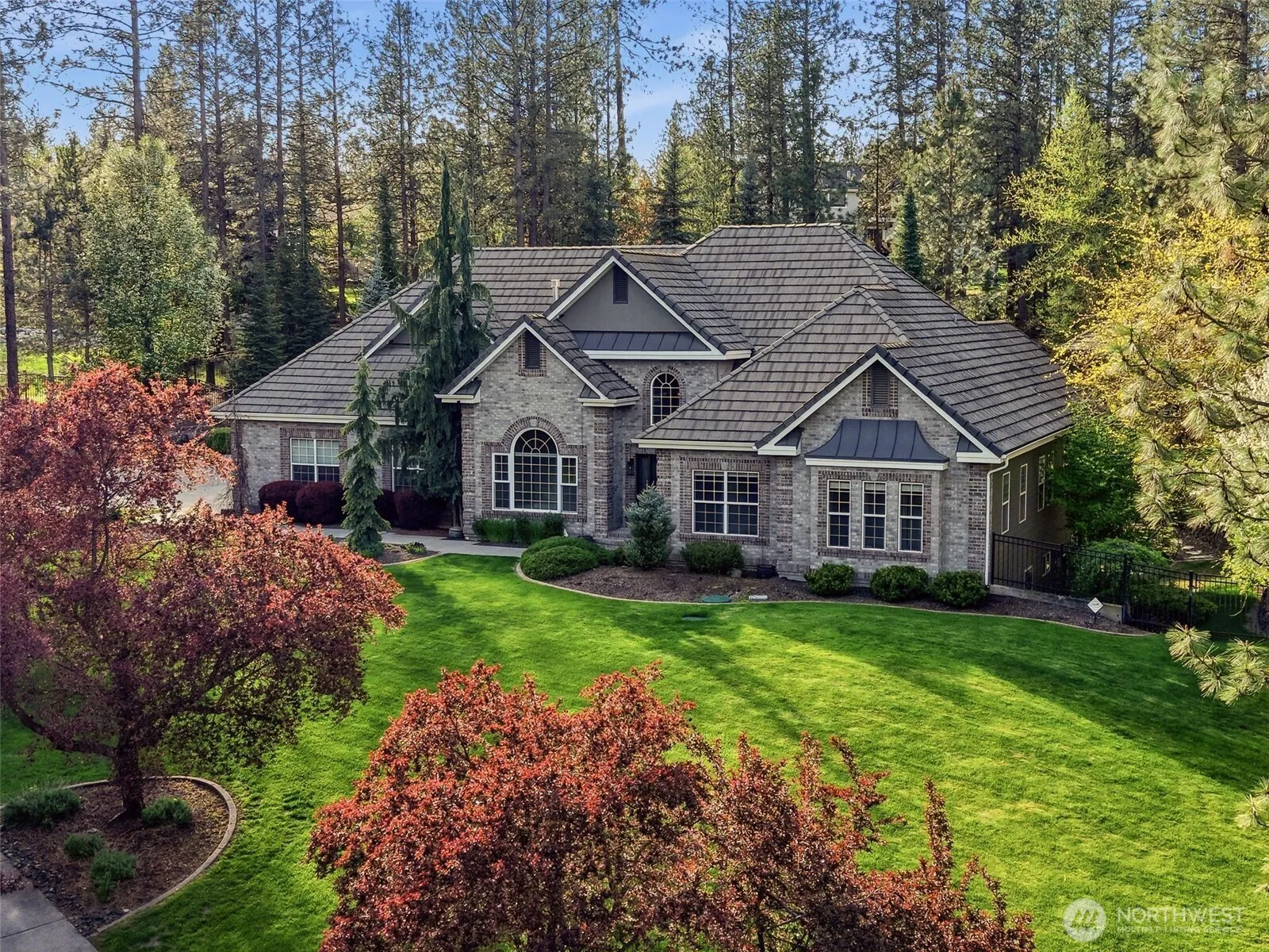 Property photo for 1611 E Heritage Lane, Spokane