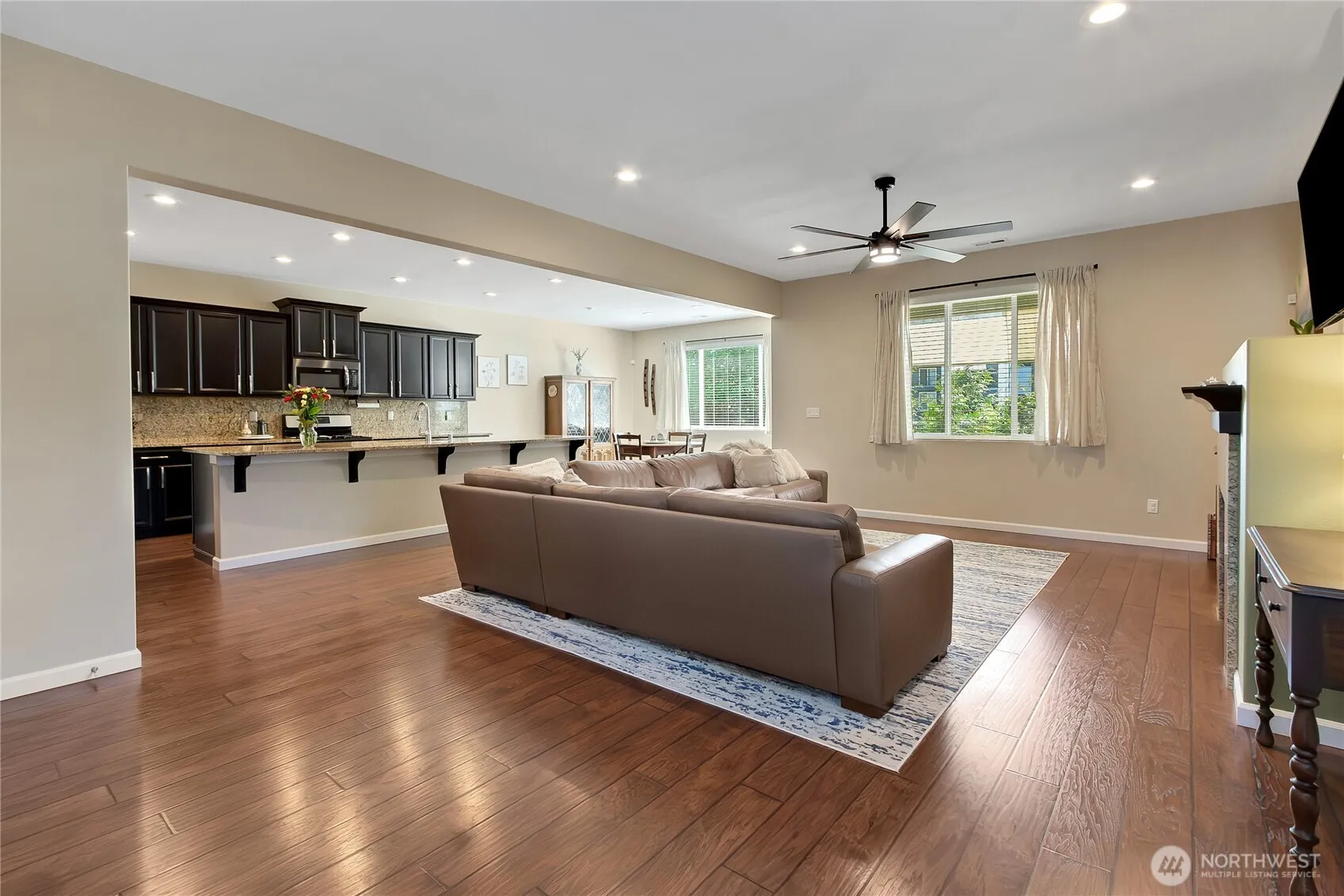 Property photo for 8905 Corona Street Ne, Lacey photo 4