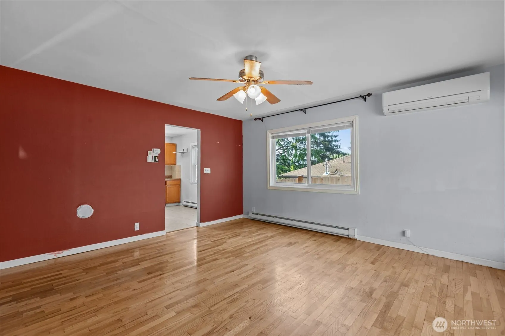 Property photo for 264 Taylor Ave Nw, Renton photo 4