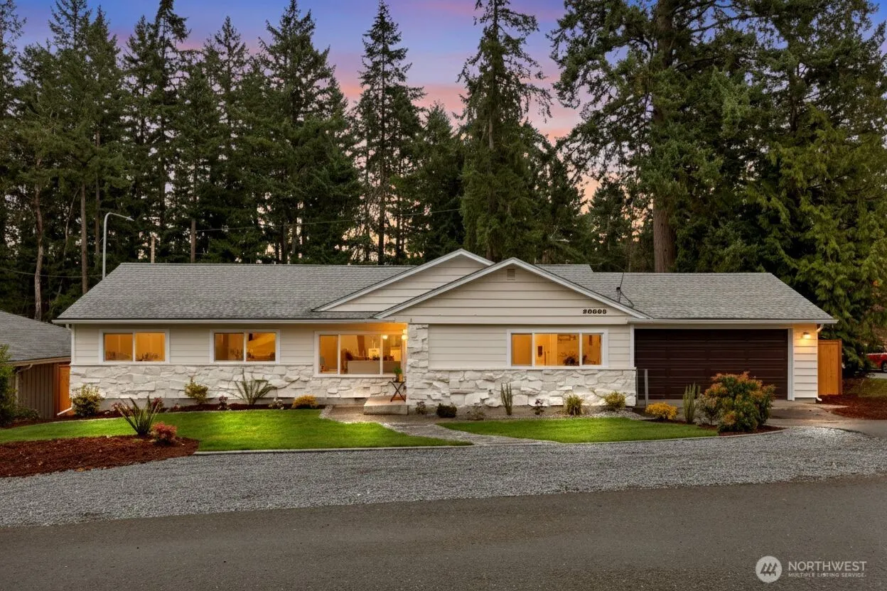 20008 Meridian Place N, Shoreline