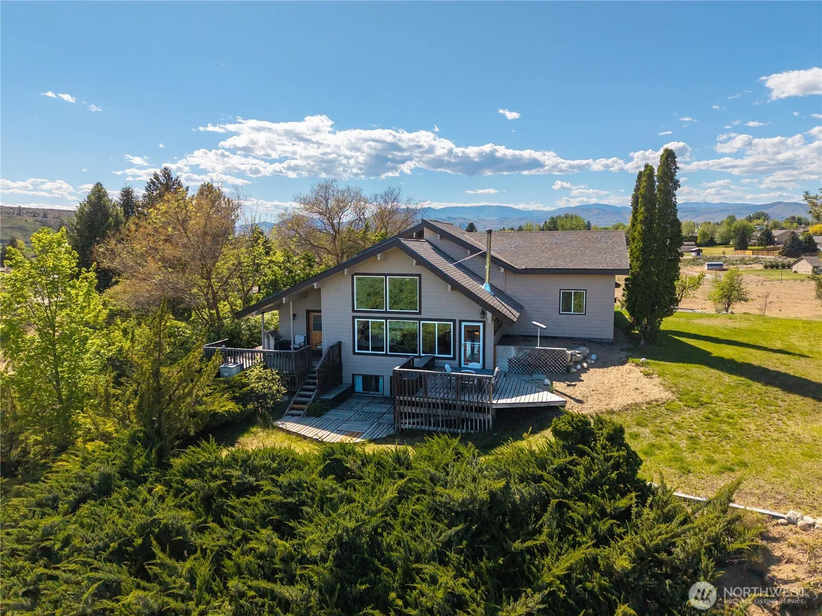 Property photo for 13 Parkway St, Omak