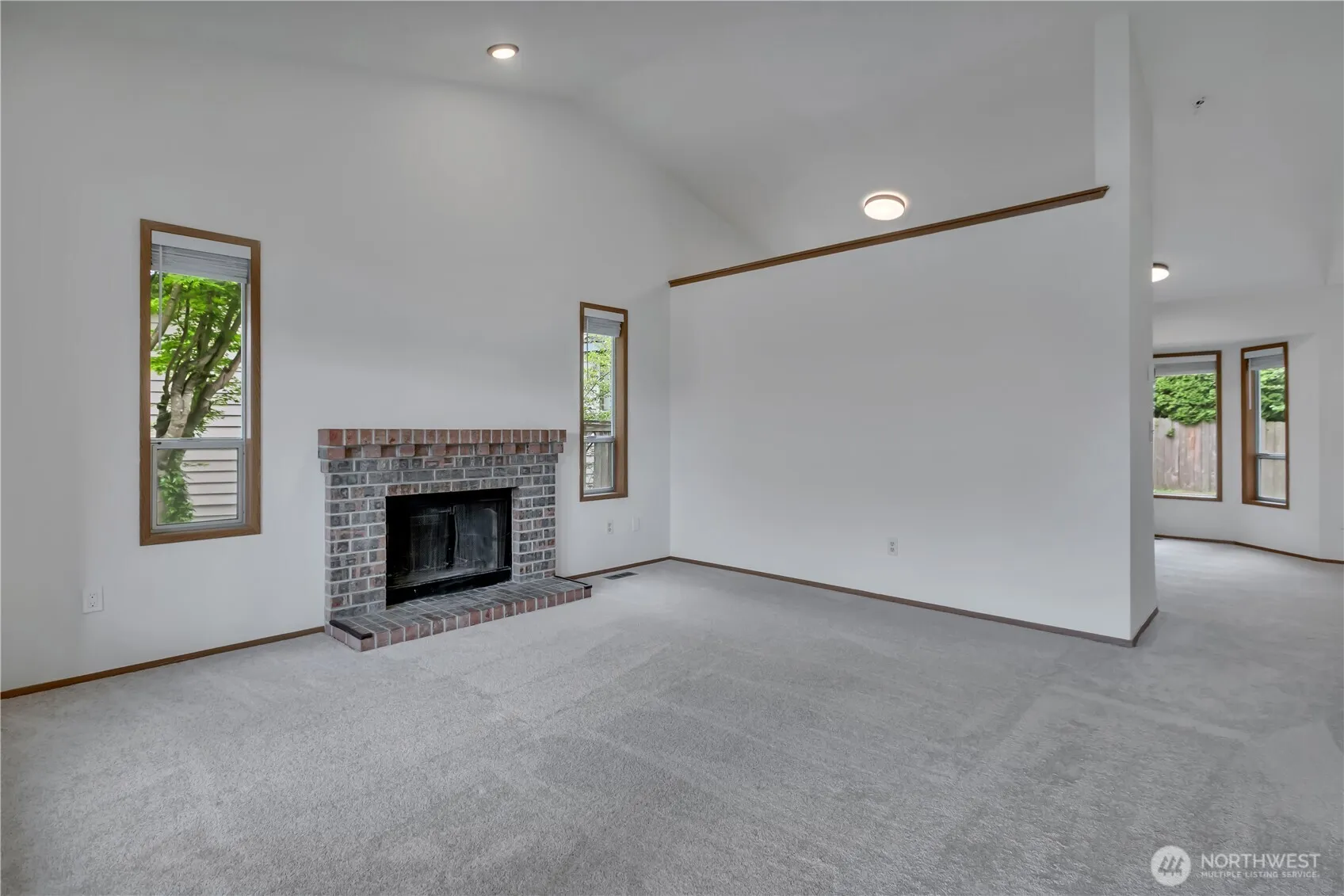 Property photo for 34610 14th Place Sw, Federal Way photo 4