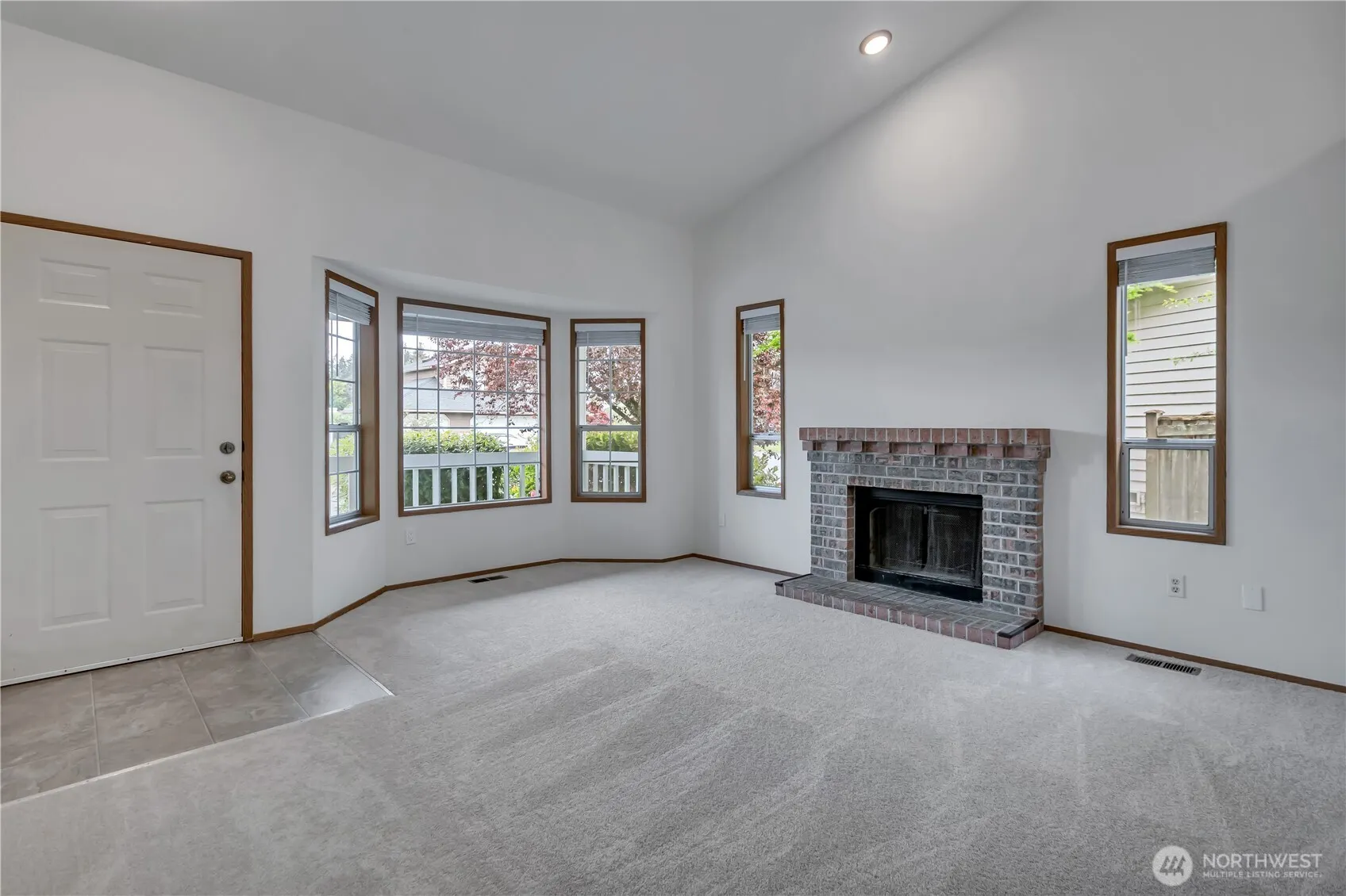 Property photo for 34610 14th Place Sw, Federal Way photo 5