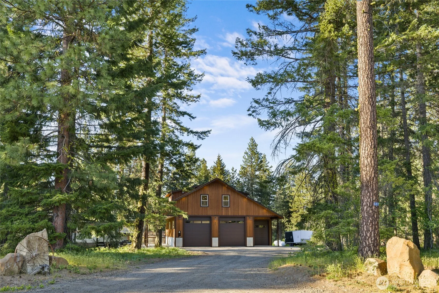 Property photo for 327 Graham Road, Cle Elum photo 3