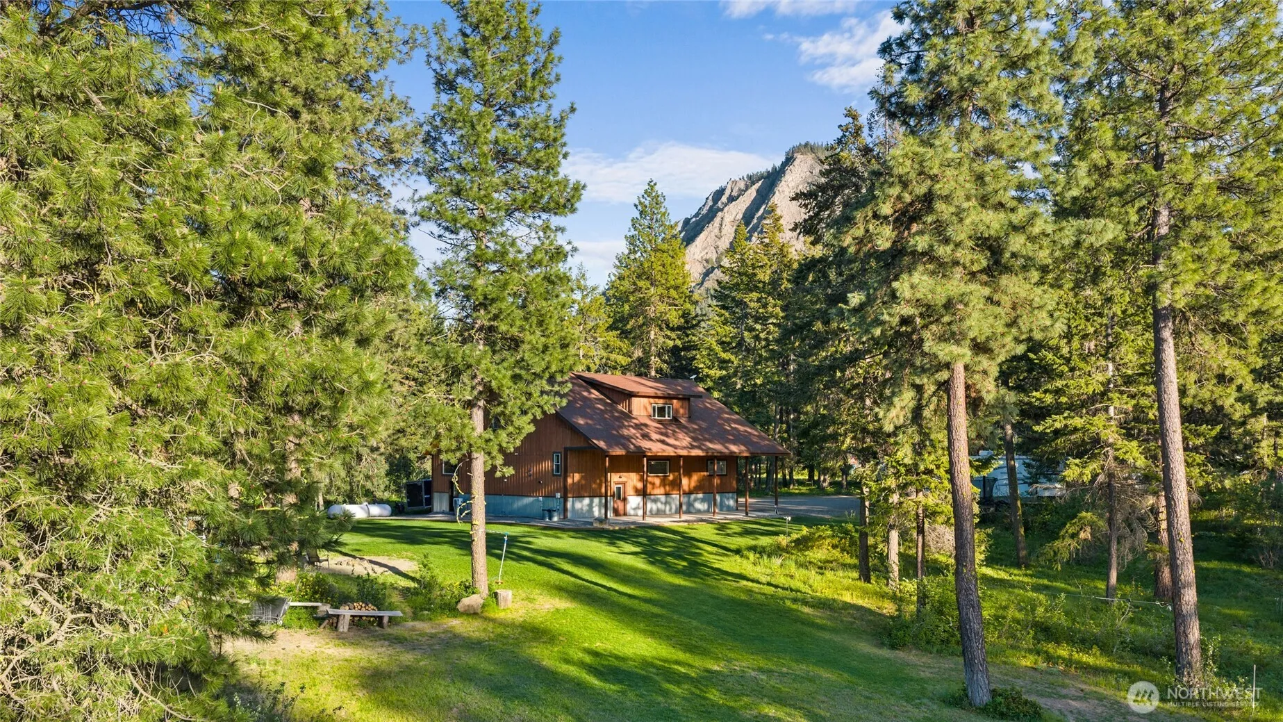Property photo for 327 Graham Road, Cle Elum photo 2