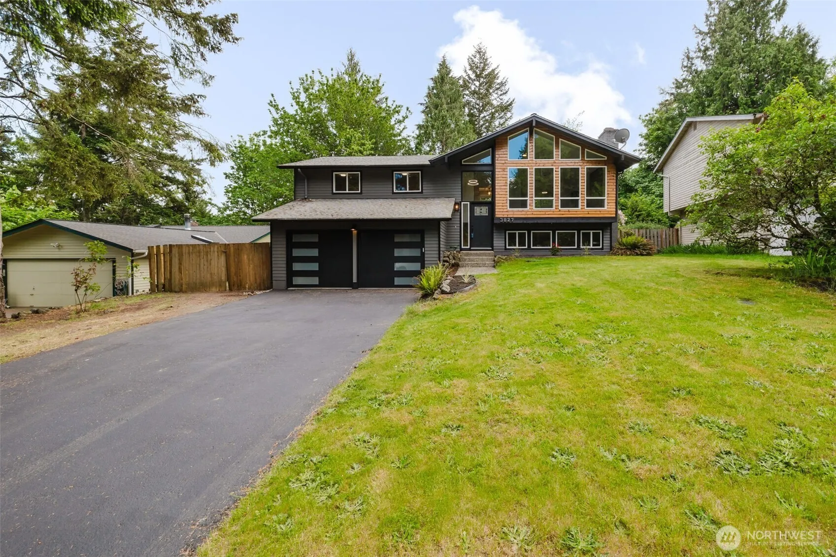 Property photo for 3827 Roosevelt Street Ne, Bremerton photo 3