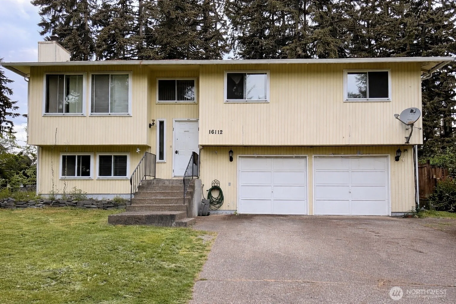 Property photo for 16112 68th Avenue Ct E, Puyallup photo 2