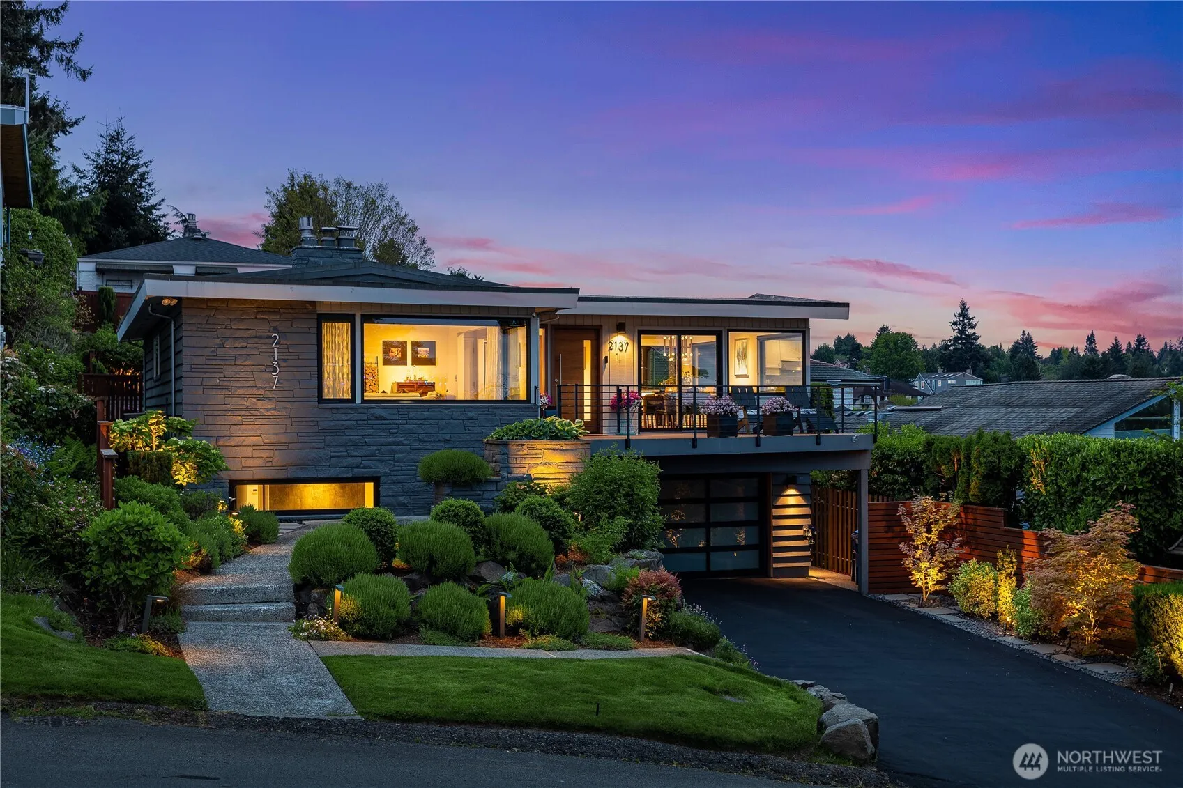 Property photo for 2137 Nw 98th Street, Seattle
