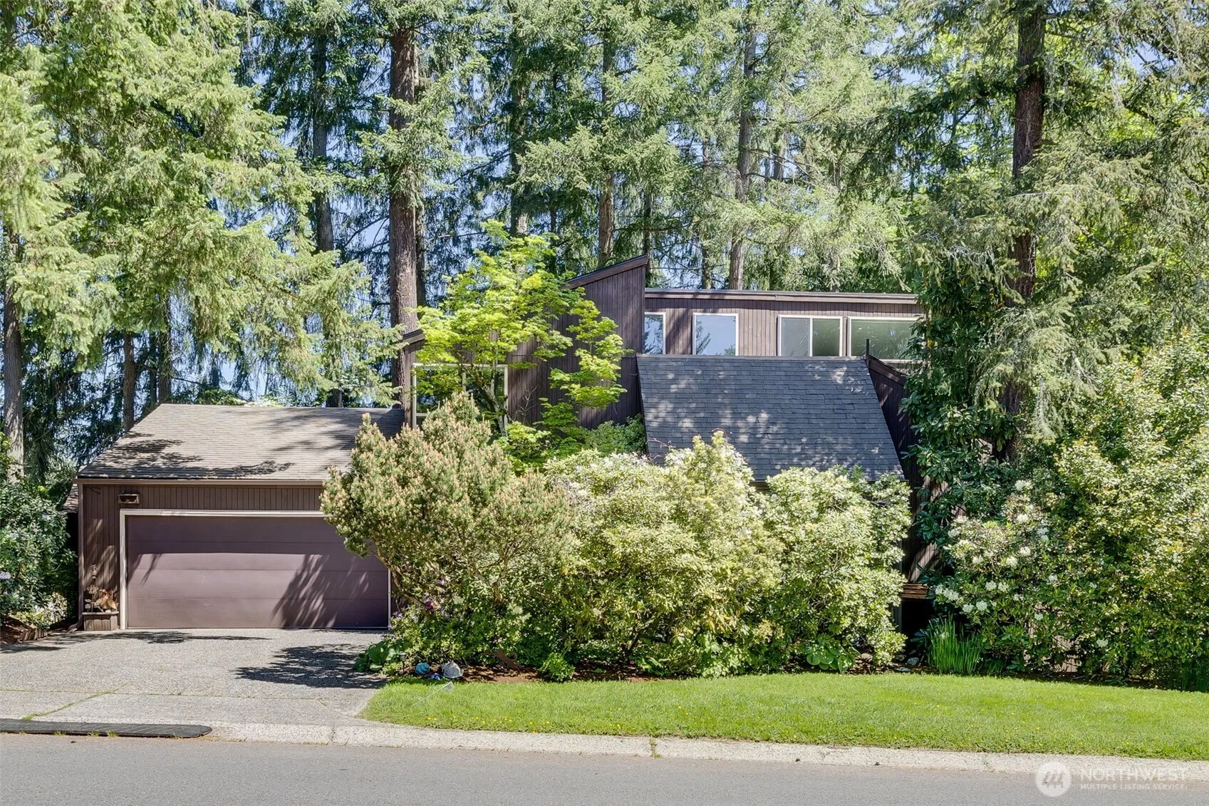 Property photo for 3068 169th Avenue Ne, Bellevue
