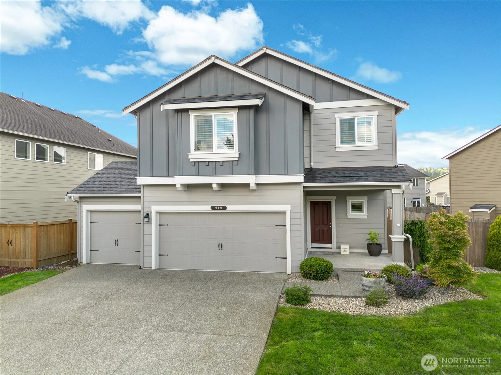 Property photo for 919 Sigafoos Avenue Nw, Orting
