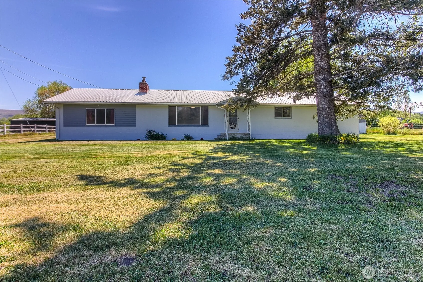 Property photo for 11704 Gilbert Road, Yakima