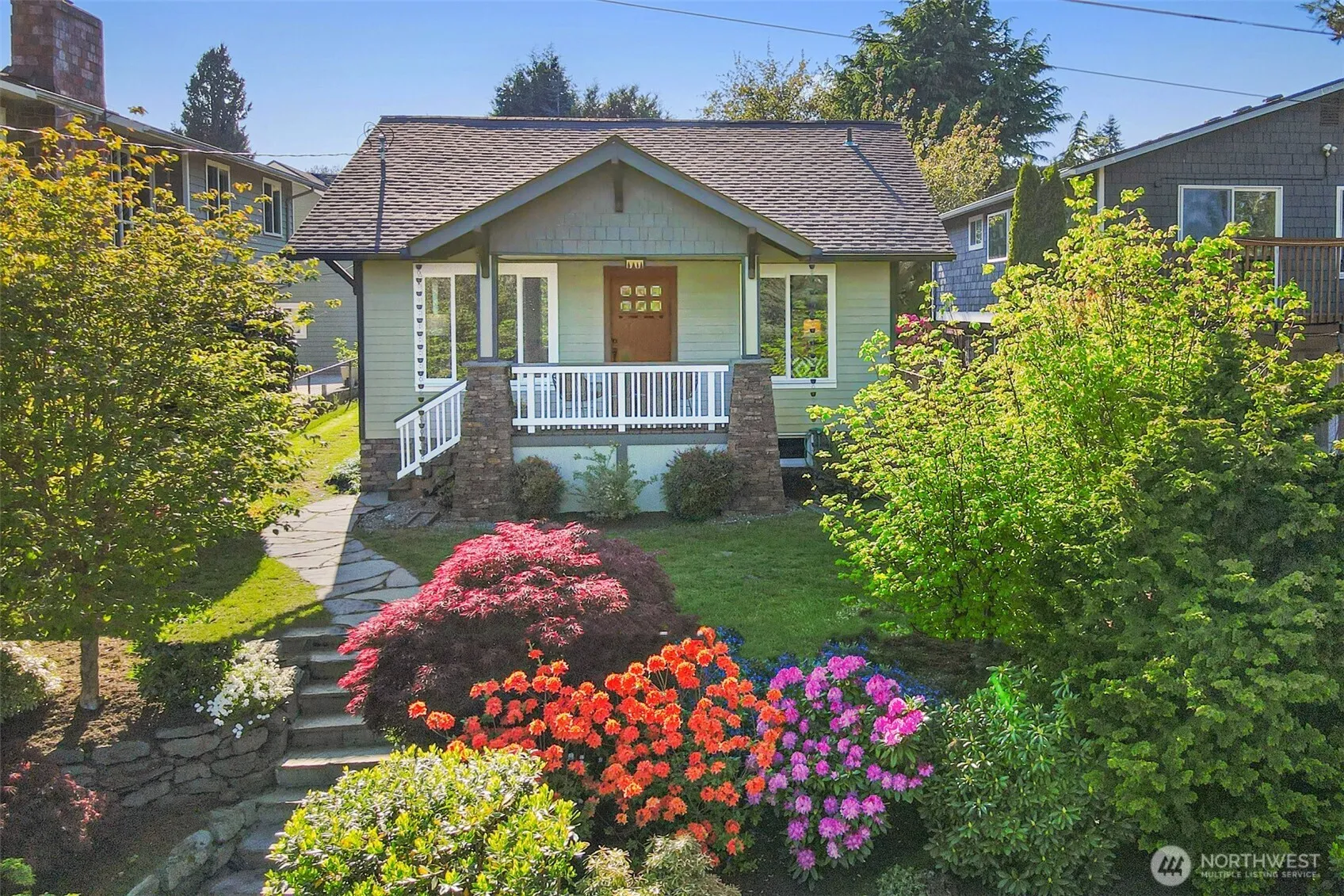 Property photo for 9027 6th Avenue Nw, Seattle, WA 98117
