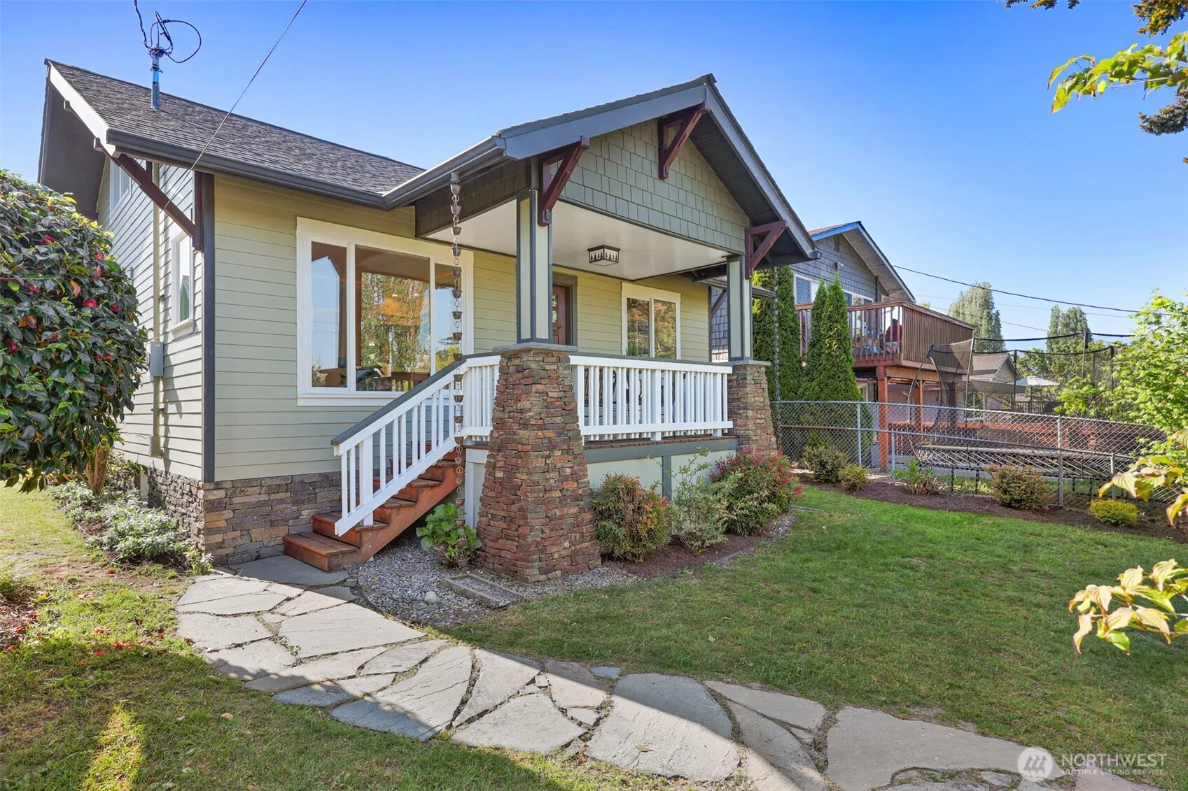 Property photo for 9027 6th Avenue Nw, Seattle photo 2