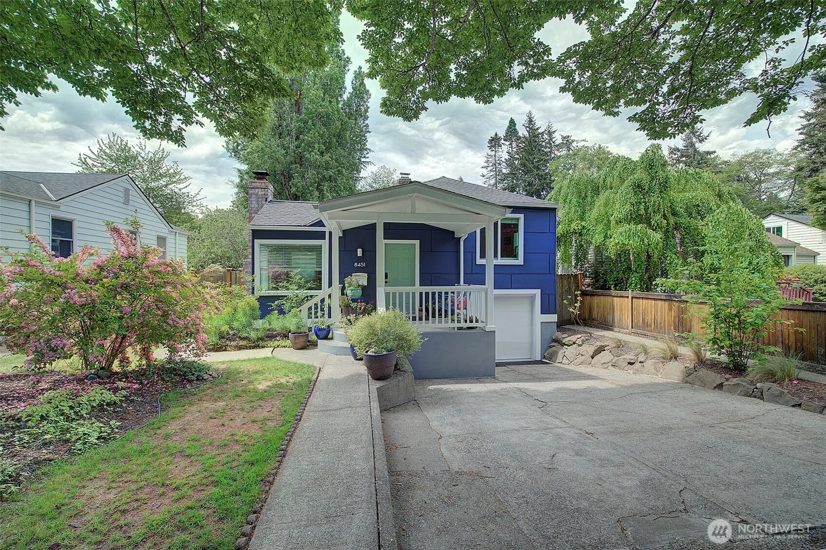 Property photo for 8451 35th Avenue Sw, Seattle photo 4