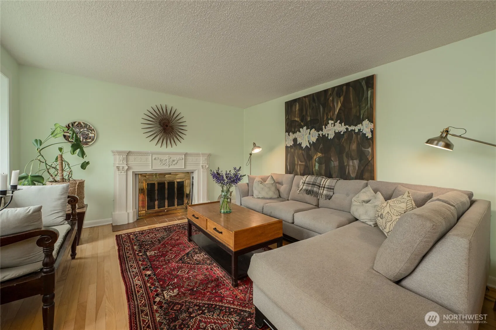 Property photo for 4921 24th Avenue S, Seattle photo 3