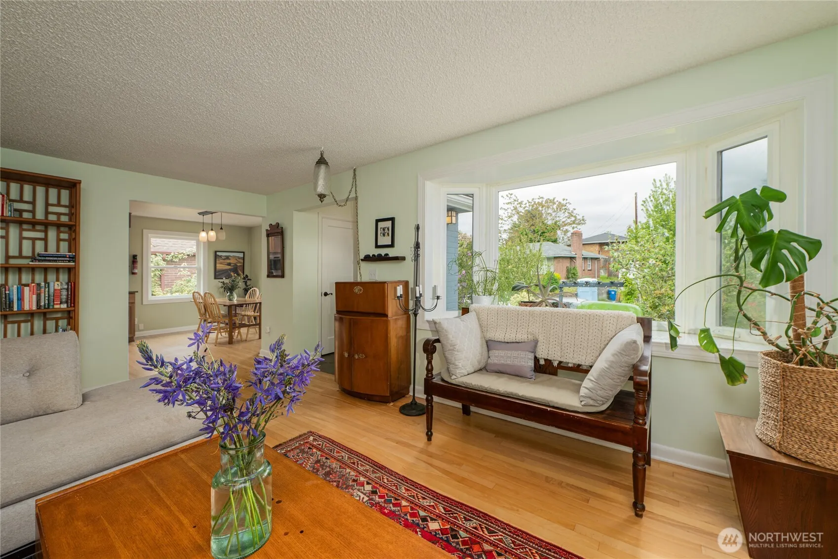 Property photo for 4921 24th Avenue S, Seattle photo 5