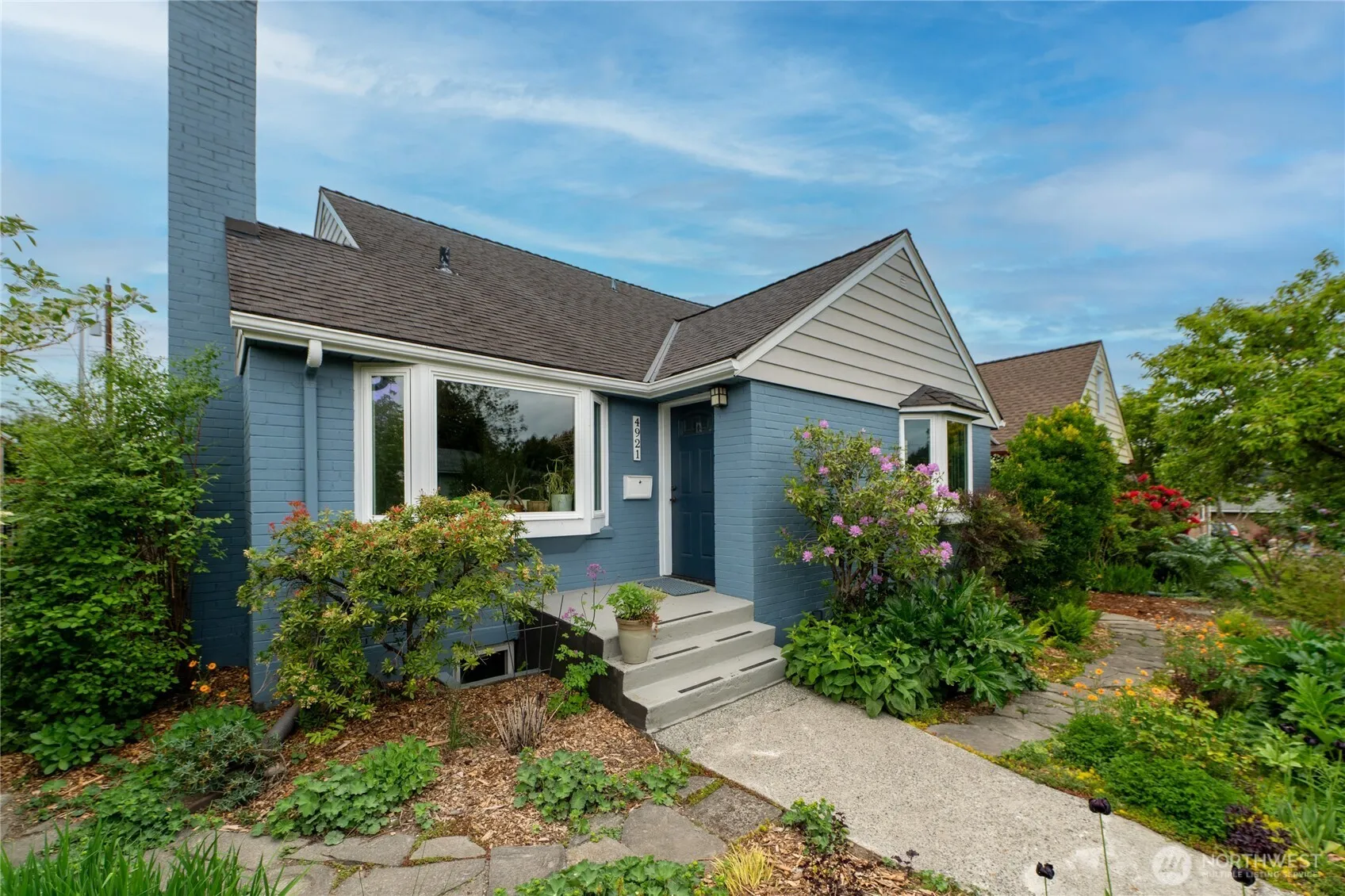 Property photo for 4921 24th Avenue S, Seattle